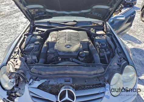 2004 Mercedes-Benz Sl 500 z USA, uszkodzony, nr VIN WDBSK75F04F067630